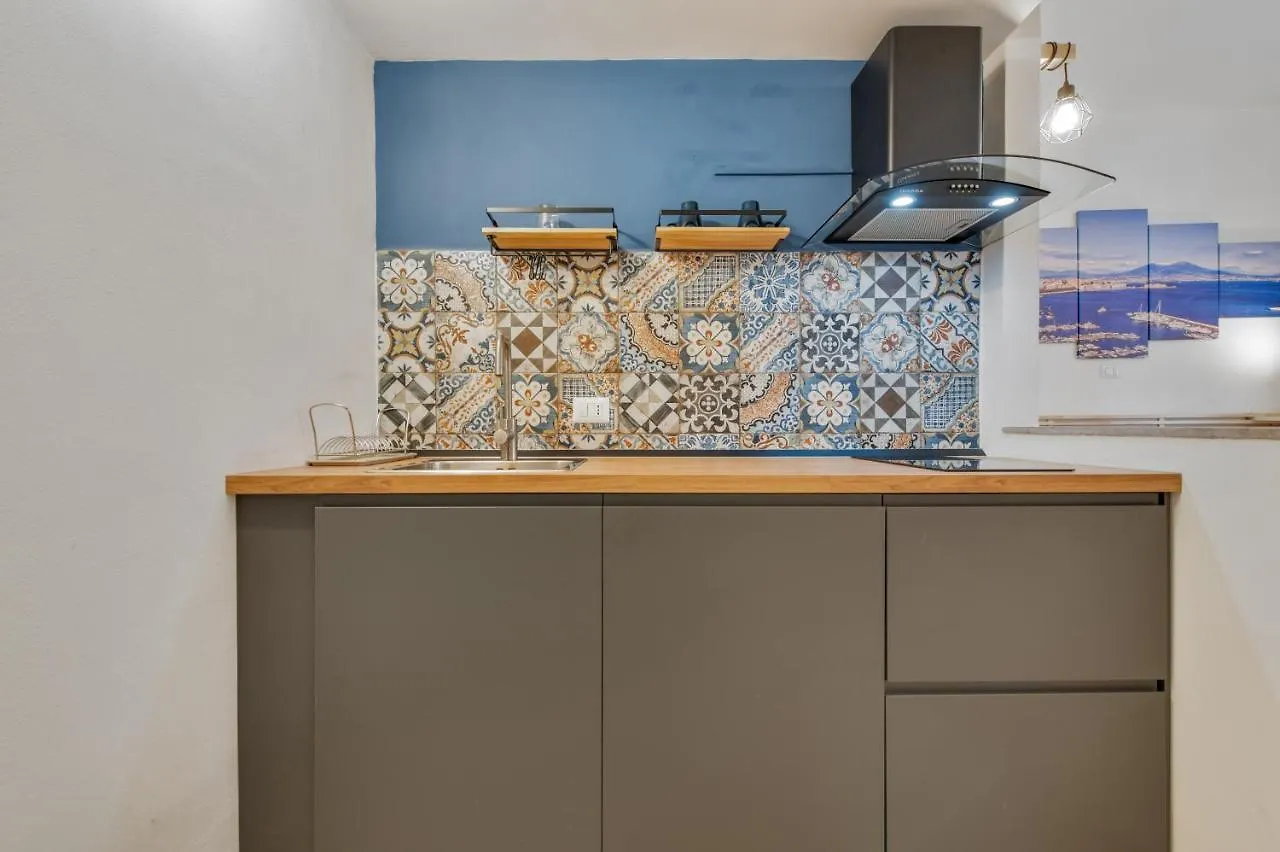 Spaccanapoli - Fully Equipped Studio 0*, Naples Italy