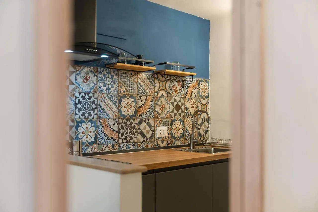 Spaccanapoli - Fully Equipped Studio Italy