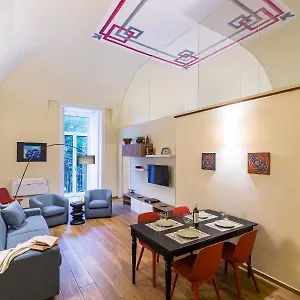 In The Heart Of Nightlife By Wonderful Italy Appartamento